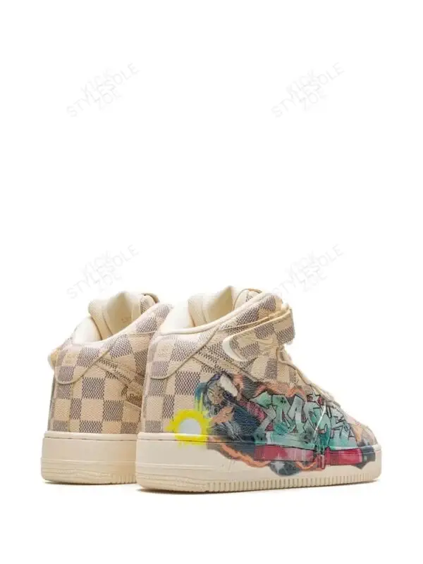 Louis Vuitton x Nike Air Force 1 Mid ‘By Virgil Abloh Graffiti’