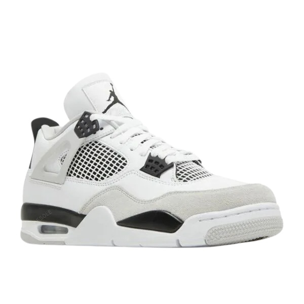 Jordan 4 Retro ‘Military Black’