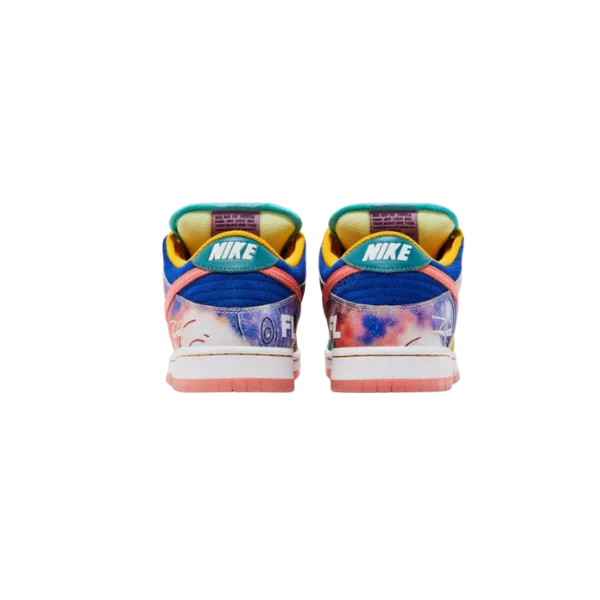 Futura Laboratories x Dunk Low SB “Sunblush” Friends & Family