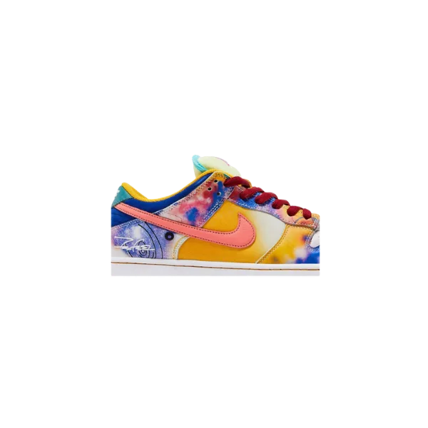 Futura Laboratories x Dunk Low SB “Sunblush” Friends & Family