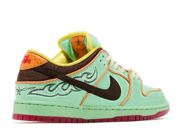 Nike Dunk Low SB ‘Rodeo’