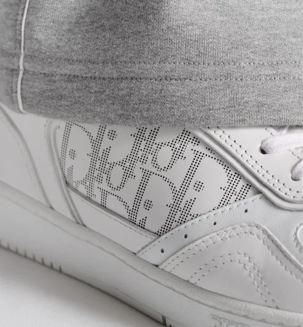 B27 Uptown Low – White Smooth Calfskin and White Dior Oblique Galaxy Leather