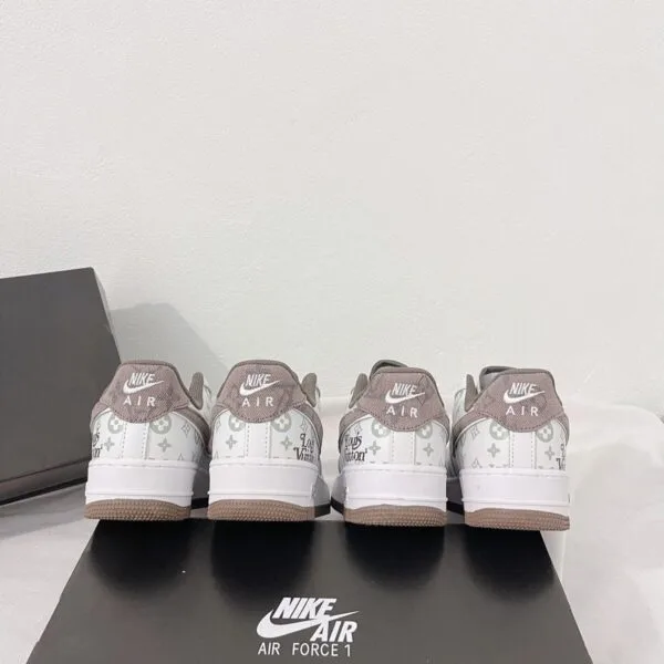 Louis Vuitton x Nike Air Force 1 White Mocha Monogram (Custom)