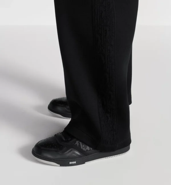 B27 Uptown Low – Black Smooth Calfskin, Black Suede and Black Dior Oblique Galaxy Leather