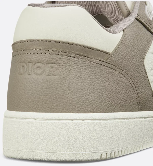 B27 Uptown Low – Beige and White Grained Calfskin with White Dior Gravity Leather