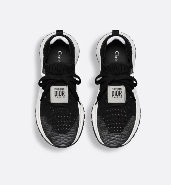 Run’n’Dior – Black and White Technical Mesh