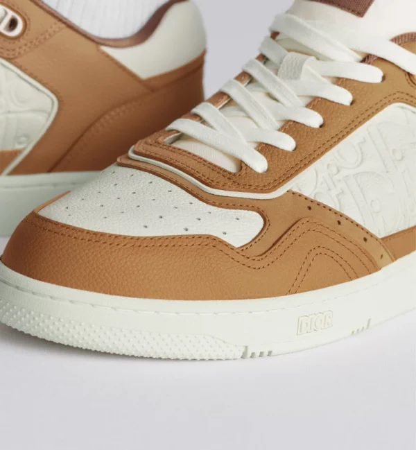 B27 Uptown Low – Cognac and White Grained Calfskin with White Dior Gravity Leather