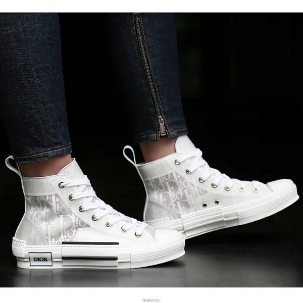 B23 League High – Oblique White