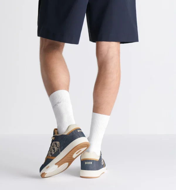 B27 Uptown Low – Blue Denim with Beige and Cognac Smooth Calfskin and Blue and Beige Raffia-Effect Dior Oblique Denim