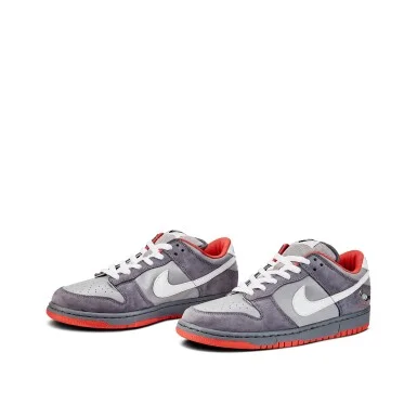 Nike SB Dunk Low Pro ‘Pigeon’ Dual Signed by Jeff Staple